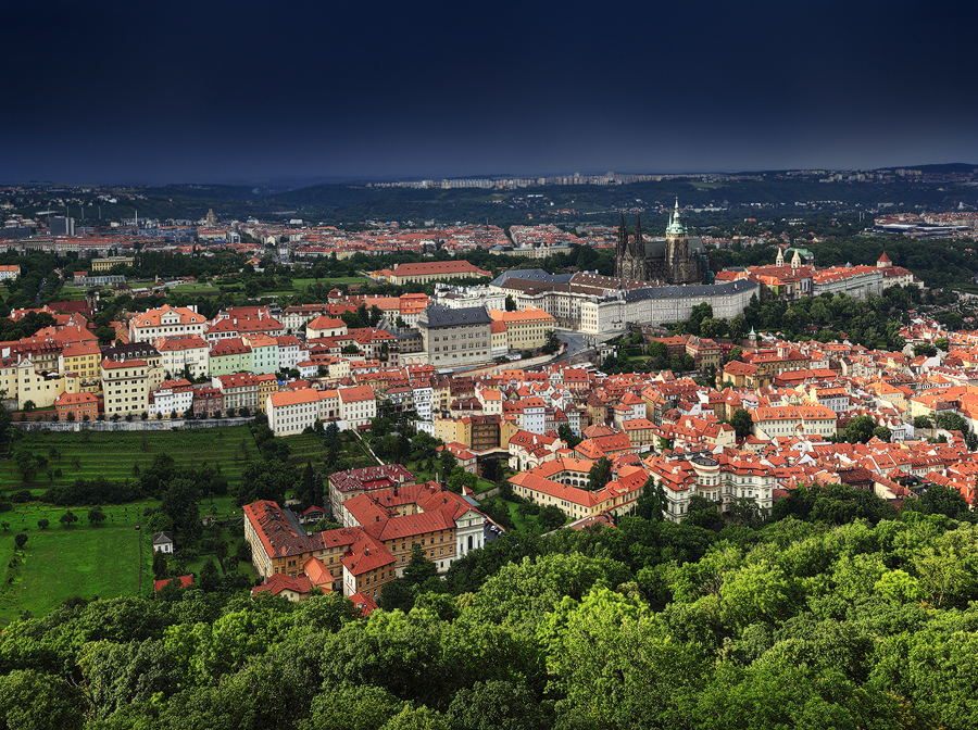 Hradčany z Petřínské rozhledny