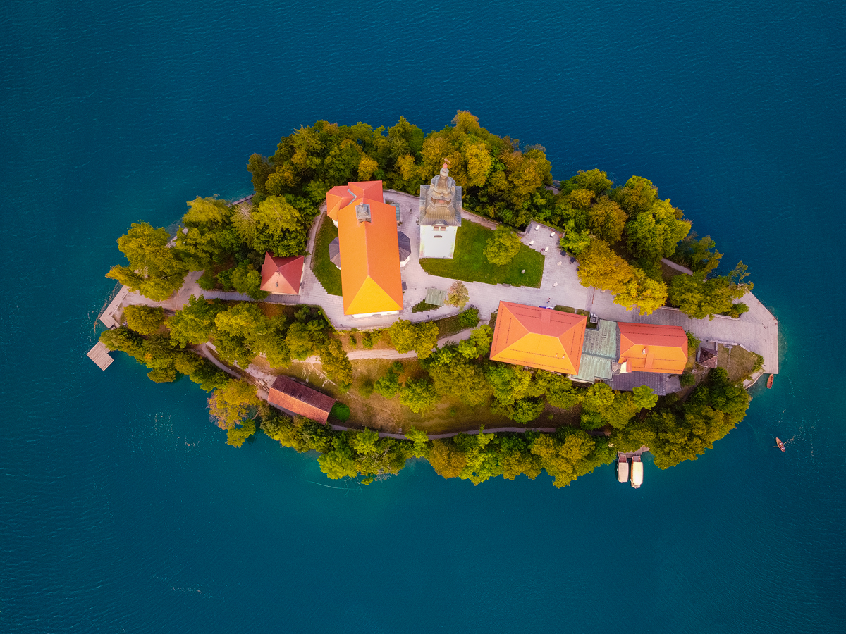 Kostel na jezeře Bled