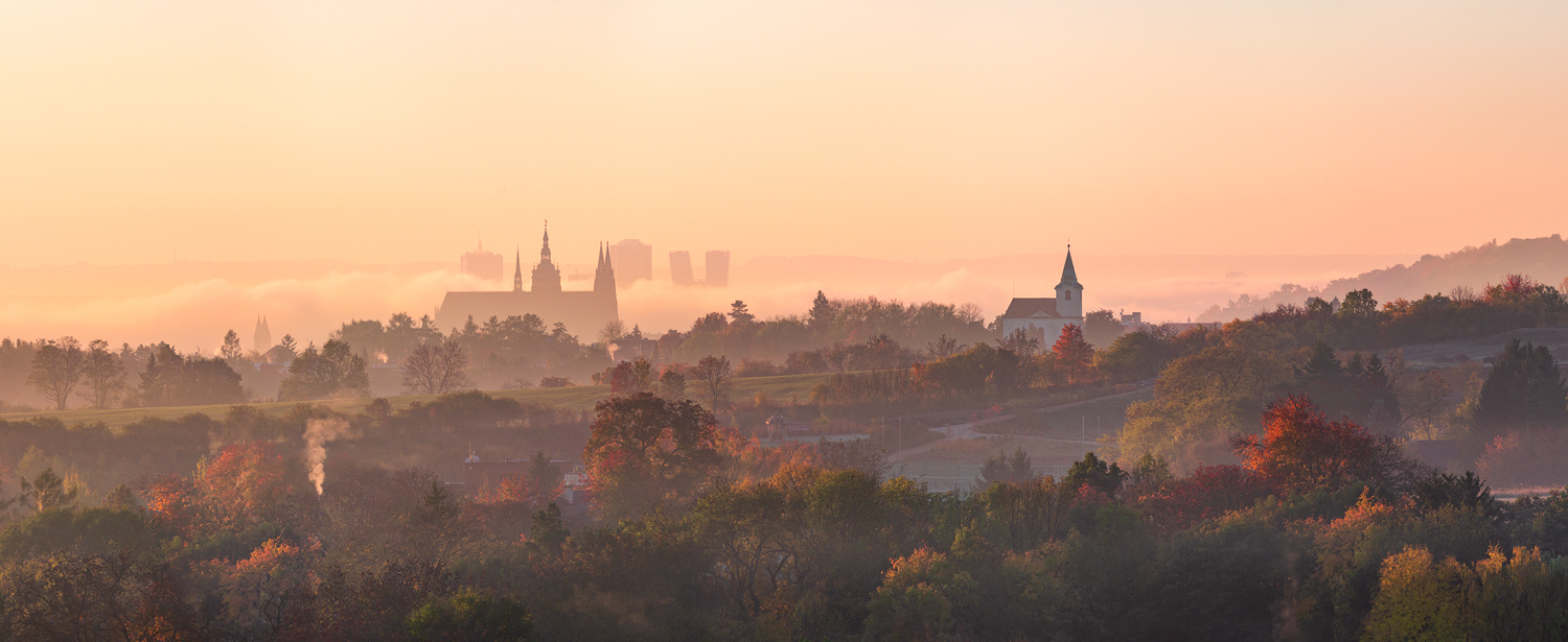 Pražský hrad a kostel svatého Matěje