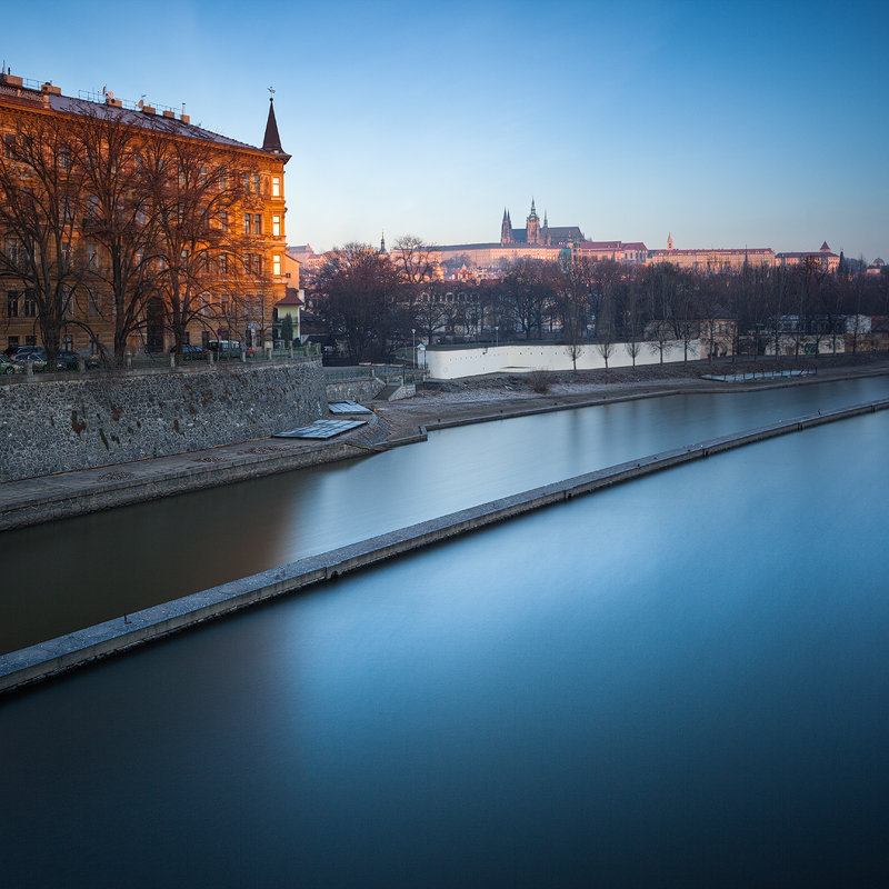Z mostu Legií, Pražský hrad
