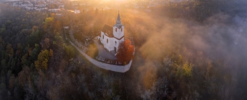 Kostel svatého Matěje na Hanspaulce