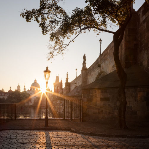 Fotografie – Lampa u Karlova mostu