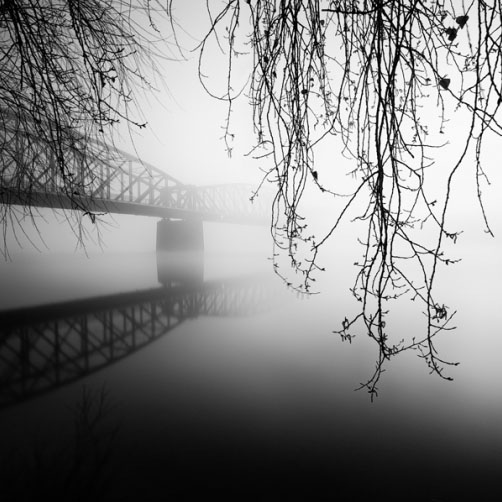 Melancholická nálada u pražského železničního mostu