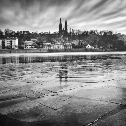 Vyšehrad a zamrzlá Vltava